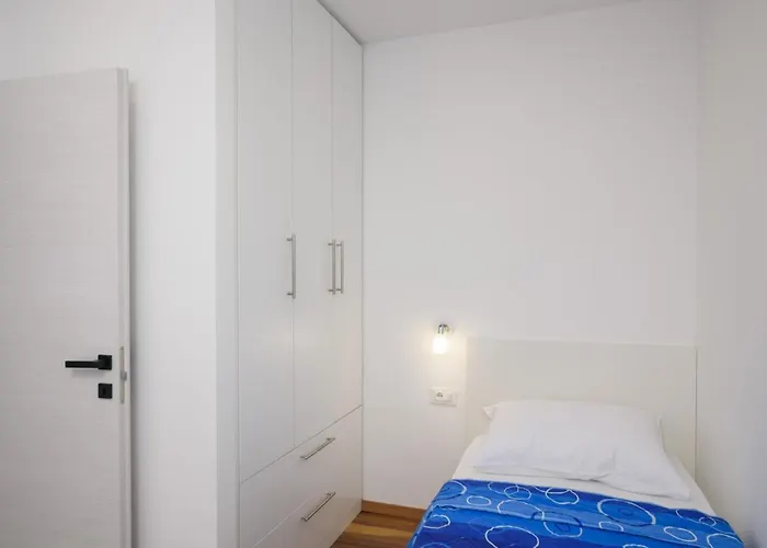 Apartment Silver Star Kaštela